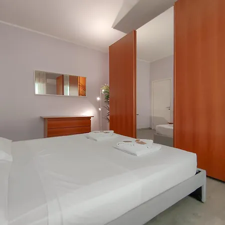 Piazza - Spazio, Comfort E Wifi Апартаменты