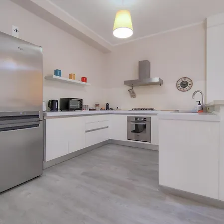 Апартаменты Piazza - Spazio, Comfort E Wifi