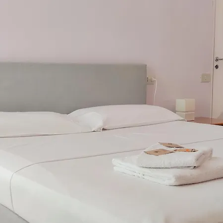 Piazza - Spazio, Comfort E Wifi Civitanova Marche