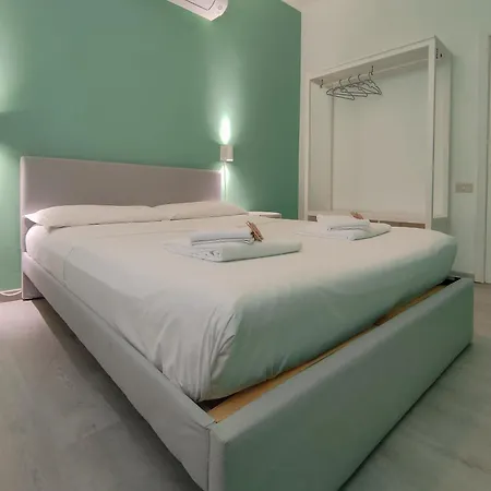 Piazza - Spazio, Comfort E Wifi * Civitanova Marche